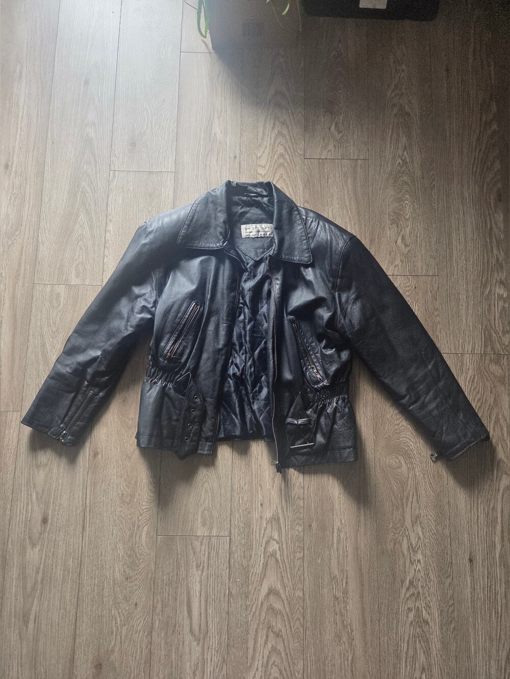 Smart Set Black Leather Zip-Front Jacket